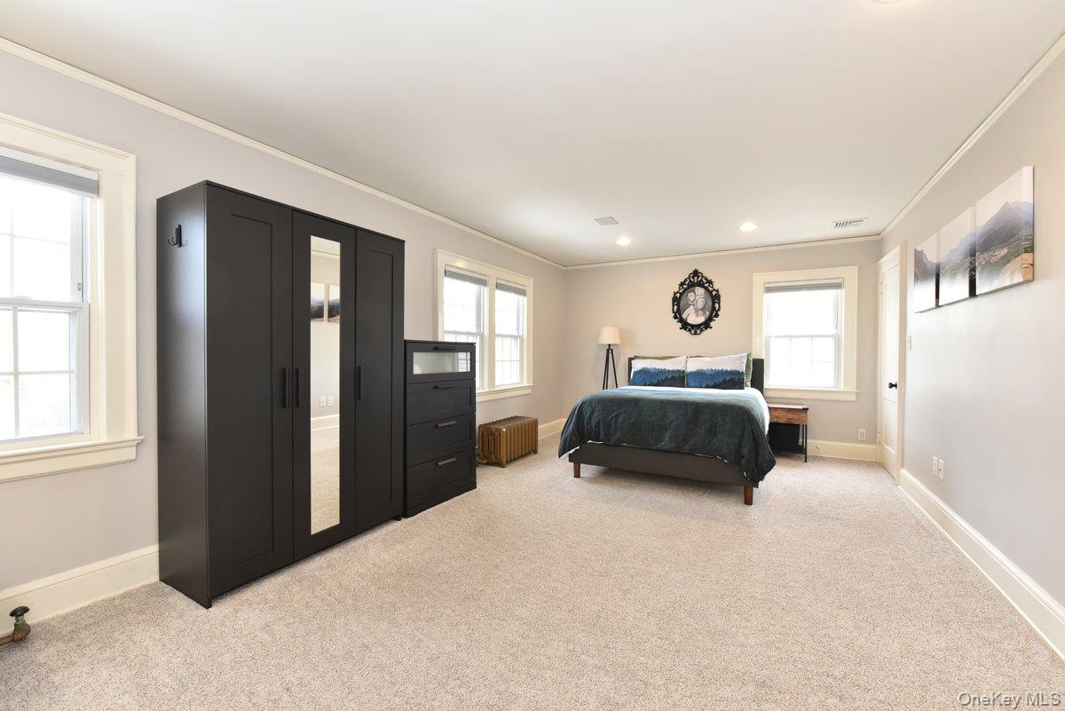 #18 photo, 62 Hudson Road, 롱 아일랜드 Floral Park , NY 11001