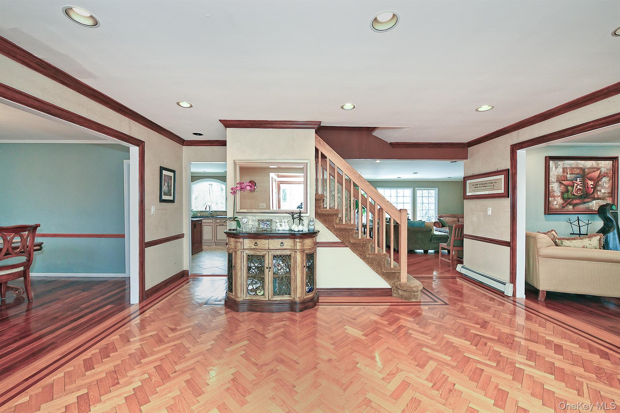 #4 photo, 17 Susan Lane, Dix Hills , NY 11746