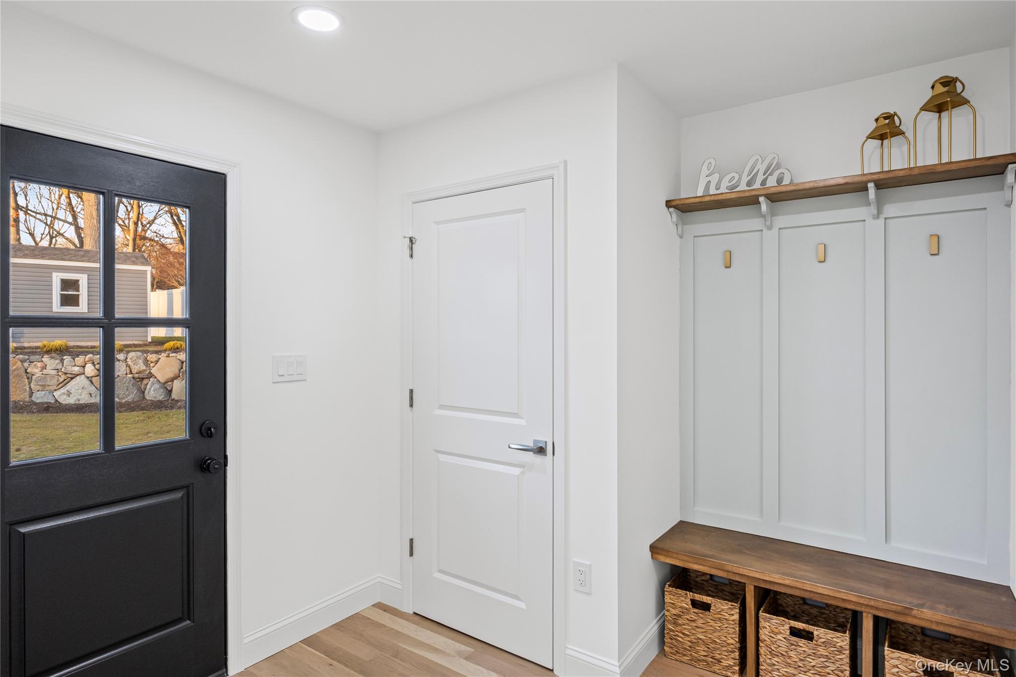 #9 photo, 5 Poplar Drive, Smithtown , NY 11787