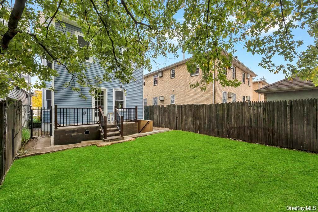 #20 photo, 10535 135th Street, South Ozone Park , NY 11419