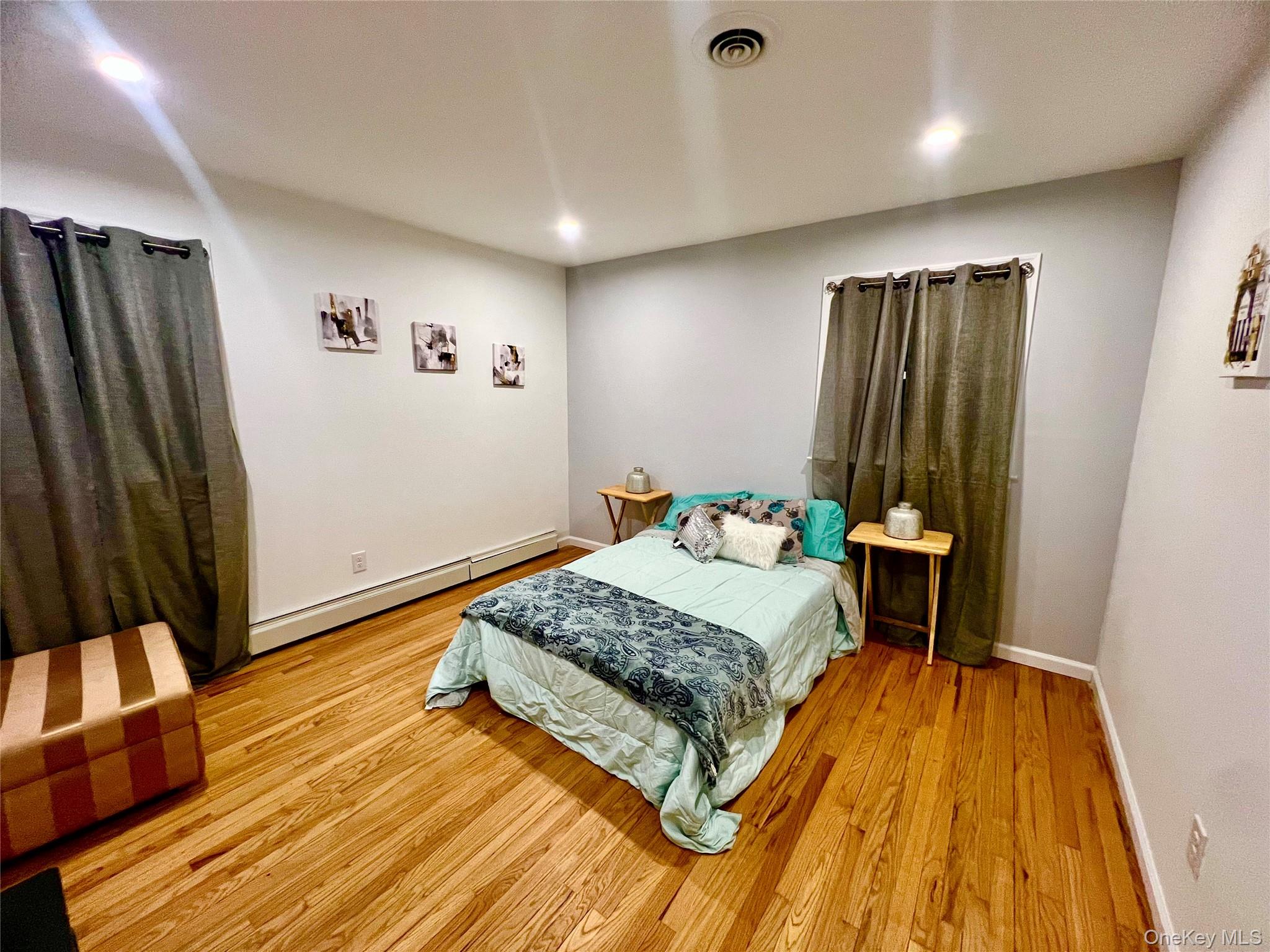 #18 photo, 14 Rdean Place, Middletown , NY 10940