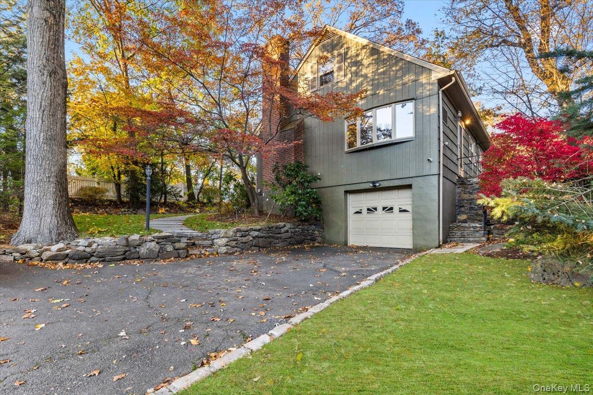 #12 photo, 196 Old Army Road, Scarsdale , NY 10583