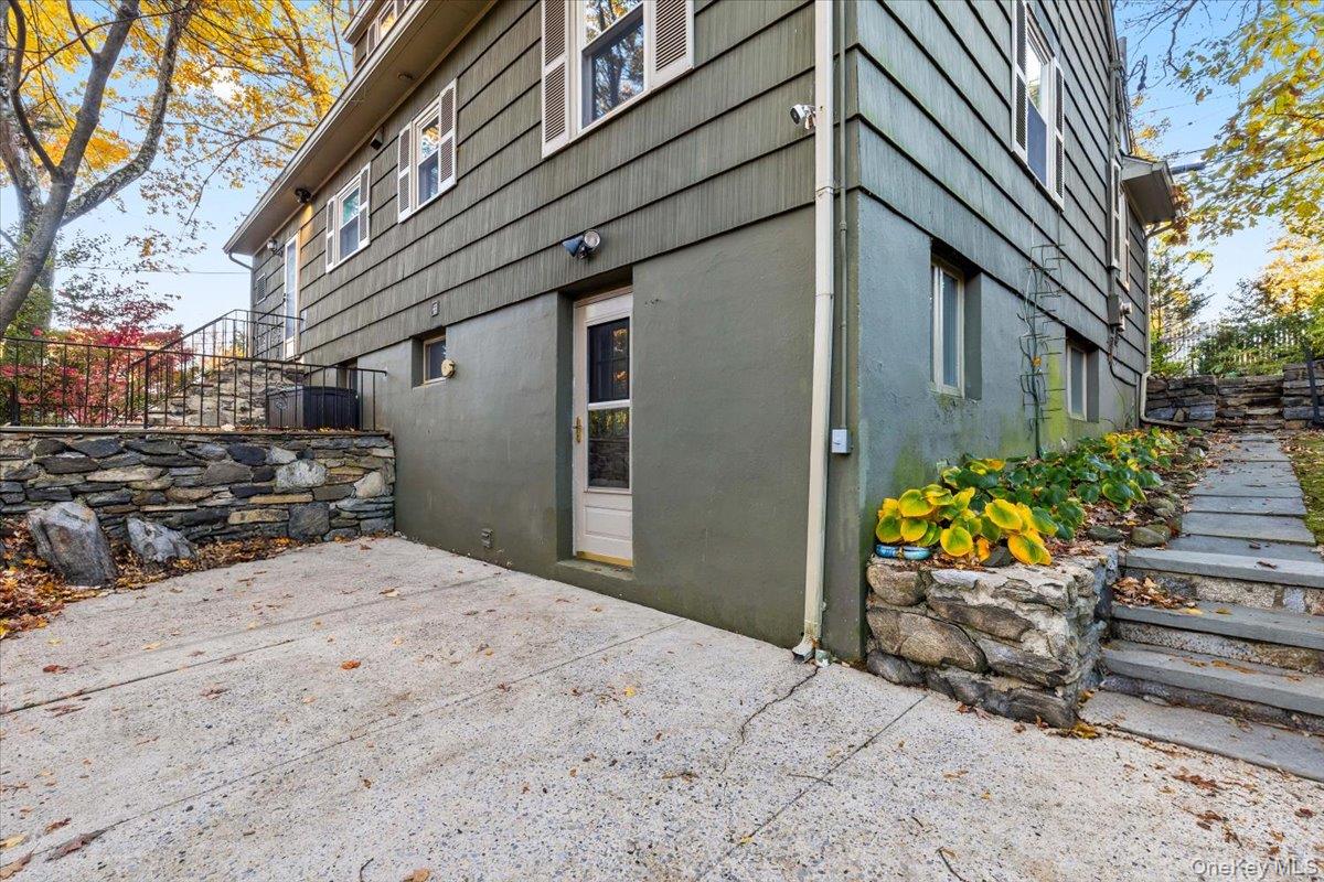 #4 photo, 196 Old Army Road, Scarsdale , NY 10583