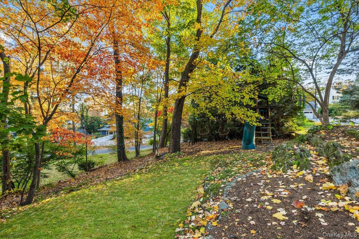 #7 photo, 196 Old Army Road, Scarsdale , NY 10583