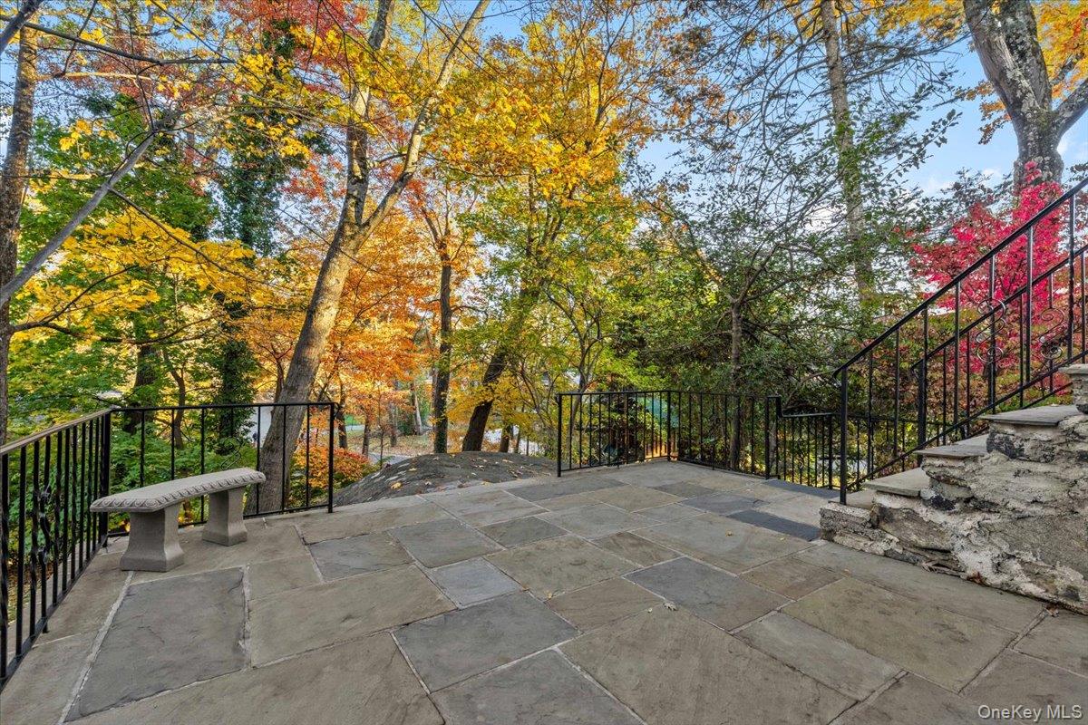 #9 photo, 196 Old Army Road, Scarsdale , NY 10583