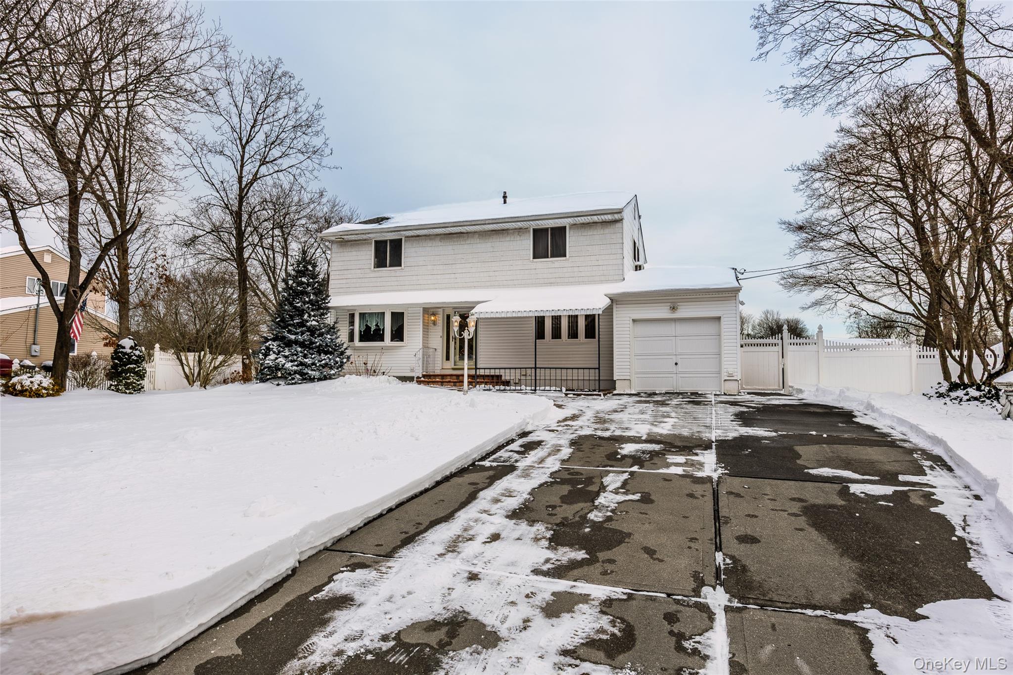 #3 photo, 3 Brenner Road, Coram , NY 11727