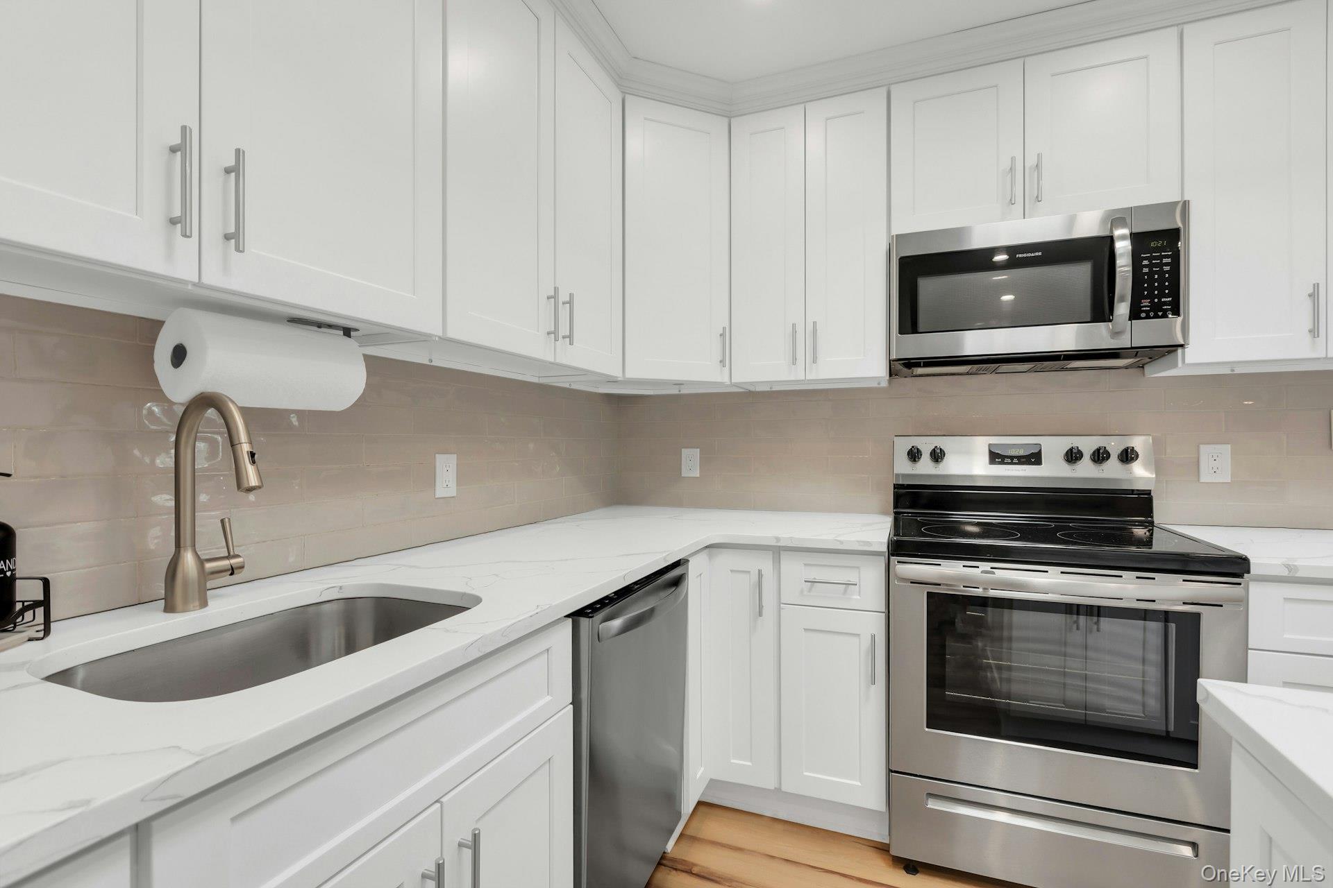 #12 photo, 37 Weichers Avenue, Ronkonkoma , NY 11779