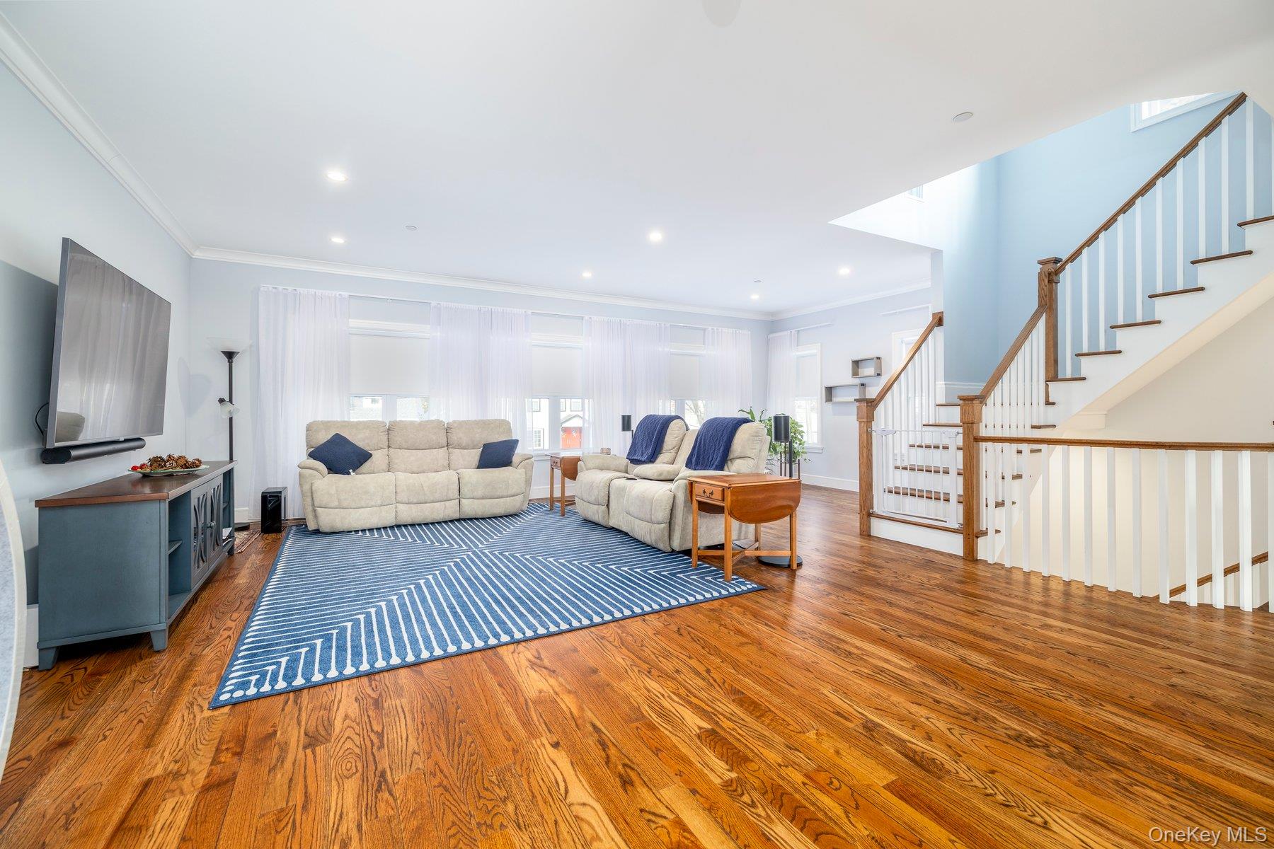 #6 photo, 63 Franklin Street, East Rockaway , NY 11518