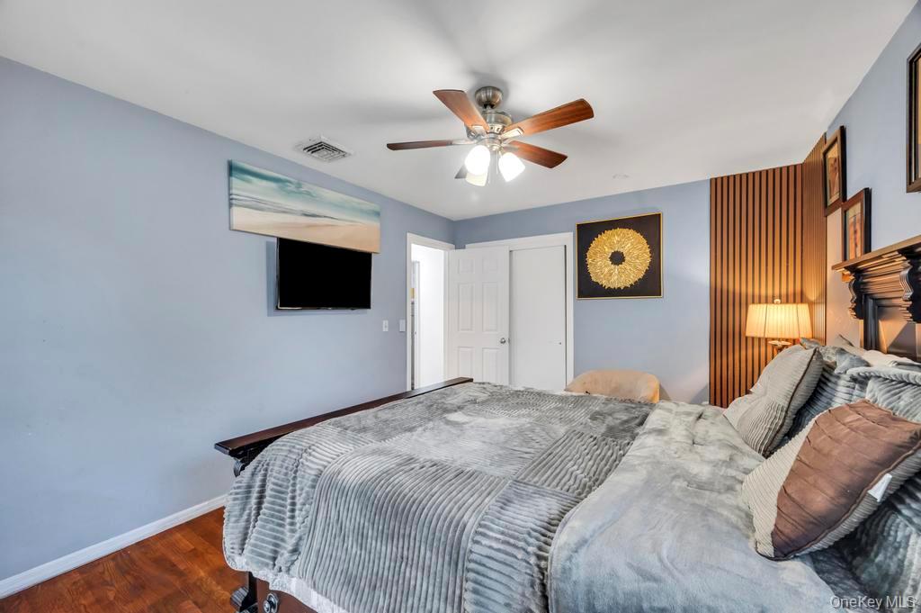 #11 photo, 1810 N Jerusalem Road, North Bellmore , NY 11710