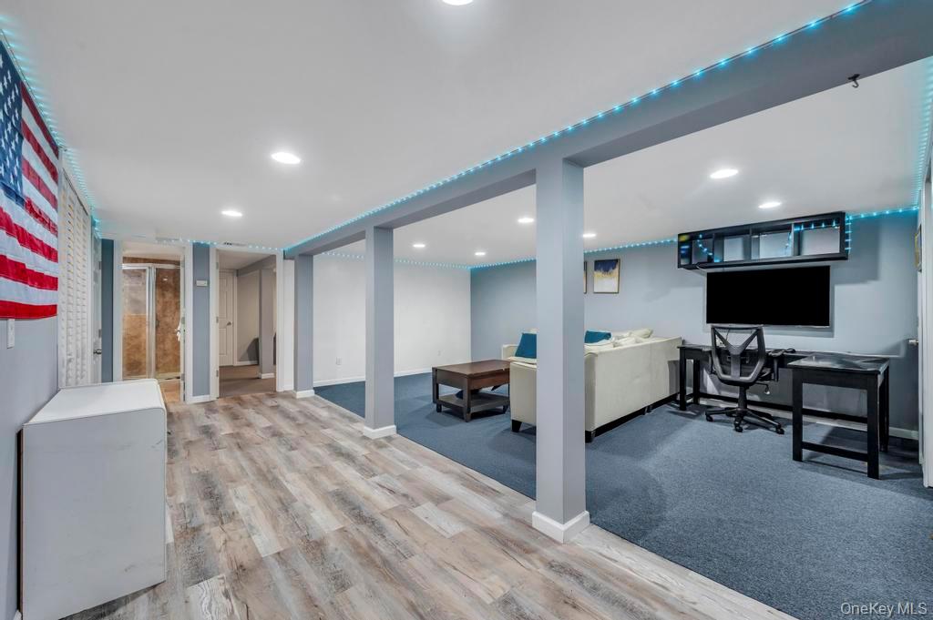 #13 photo, 1810 N Jerusalem Road, North Bellmore , NY 11710