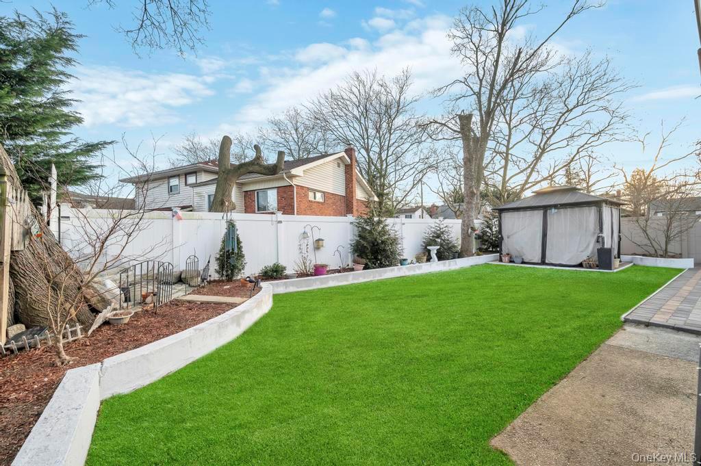 #18 photo, 1810 N Jerusalem Road, North Bellmore , NY 11710