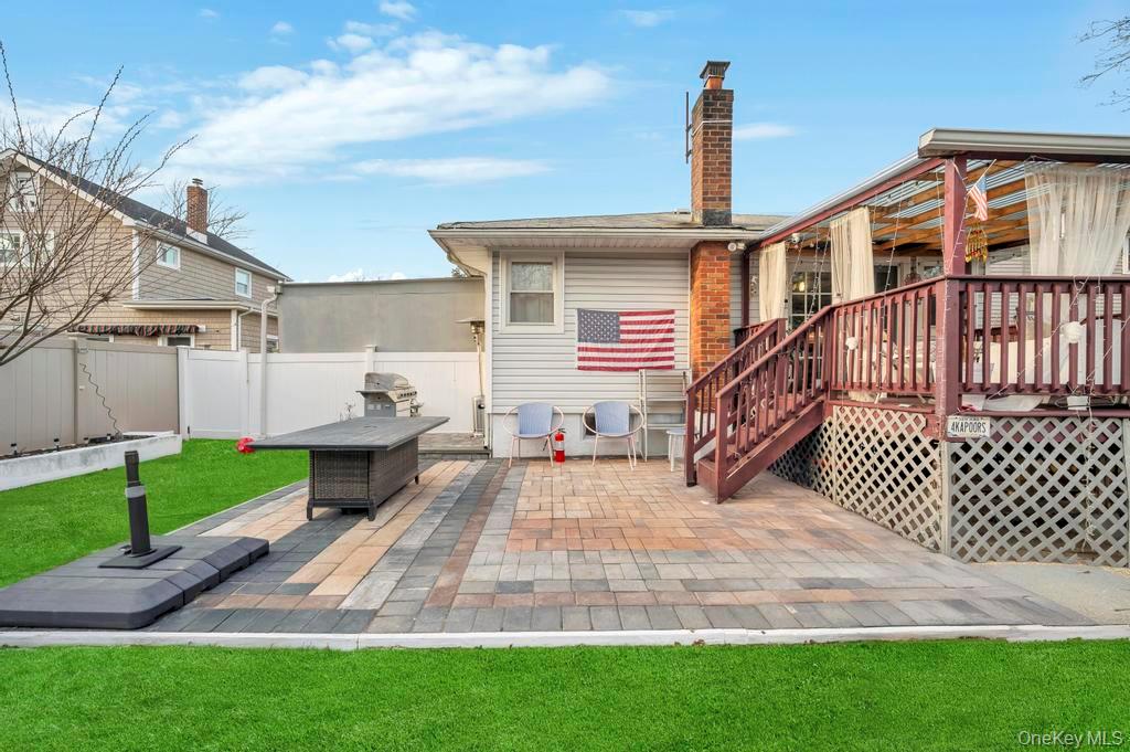 #19 photo, 1810 N Jerusalem Road, North Bellmore , NY 11710