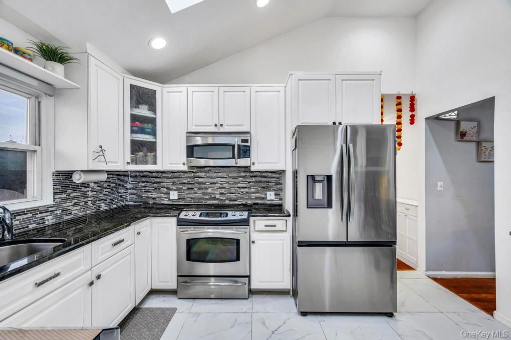 #7 photo, 1810 N Jerusalem Road, North Bellmore , NY 11710