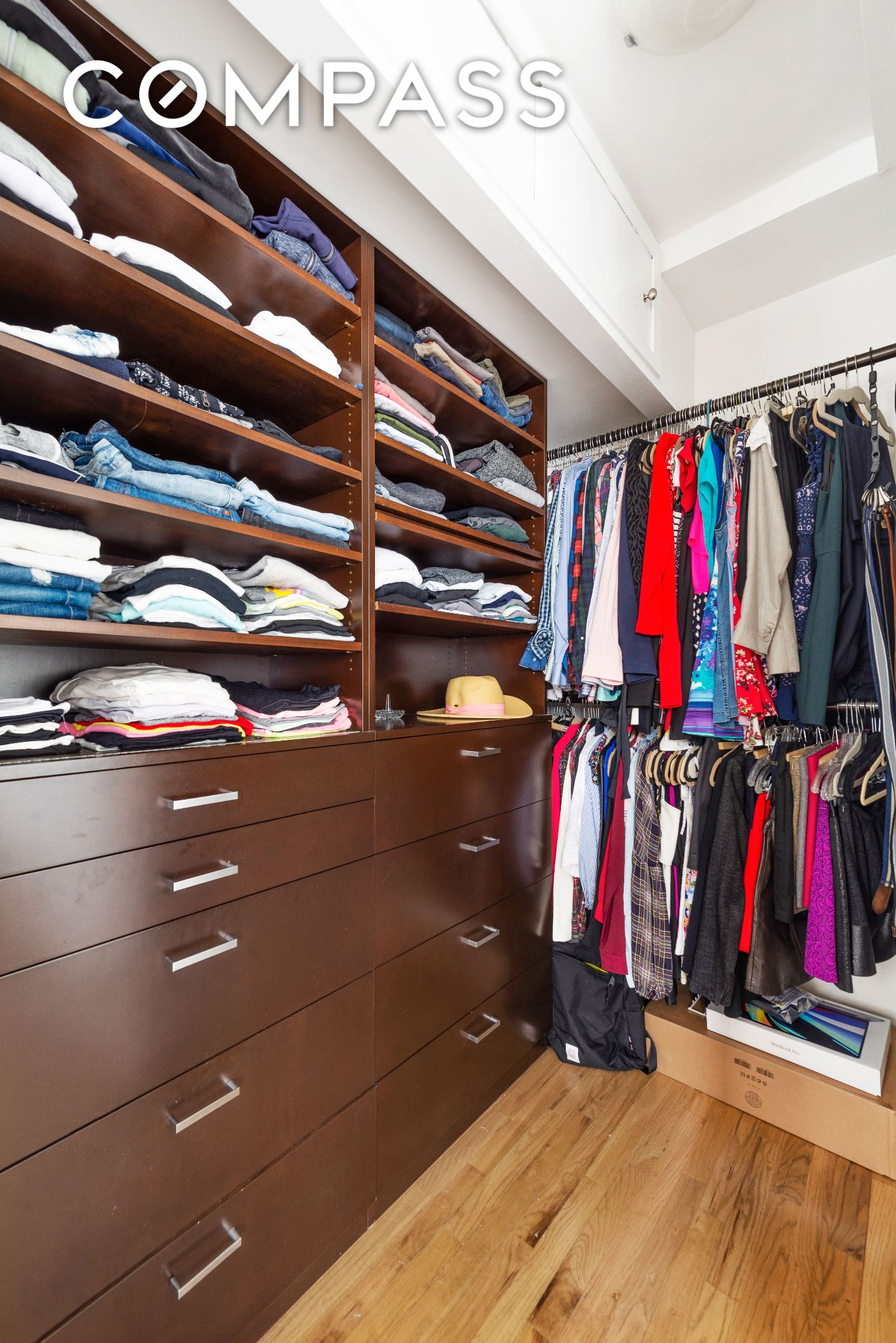 #6 photo, 200 E 16th Street, Gramercy Park , NY 10003