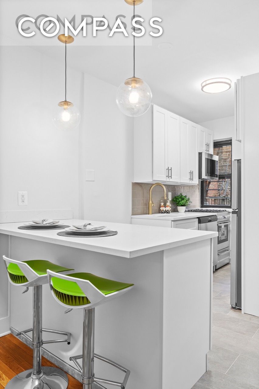 #4 photo, New York City, Sutton Place , NY 10022