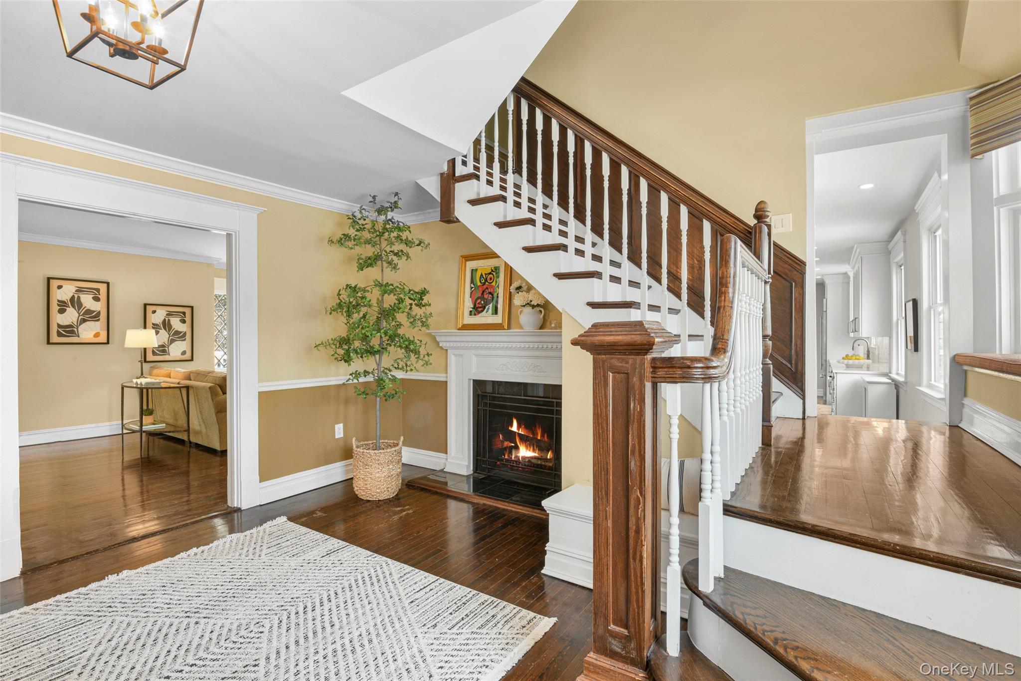 #3 photo, 677 James Street, Pelham , NY 10803