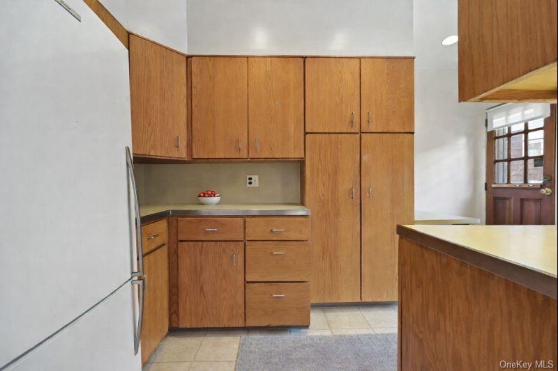 #8 photo, 36 Sagamore Road, Bronxville , NY 10708