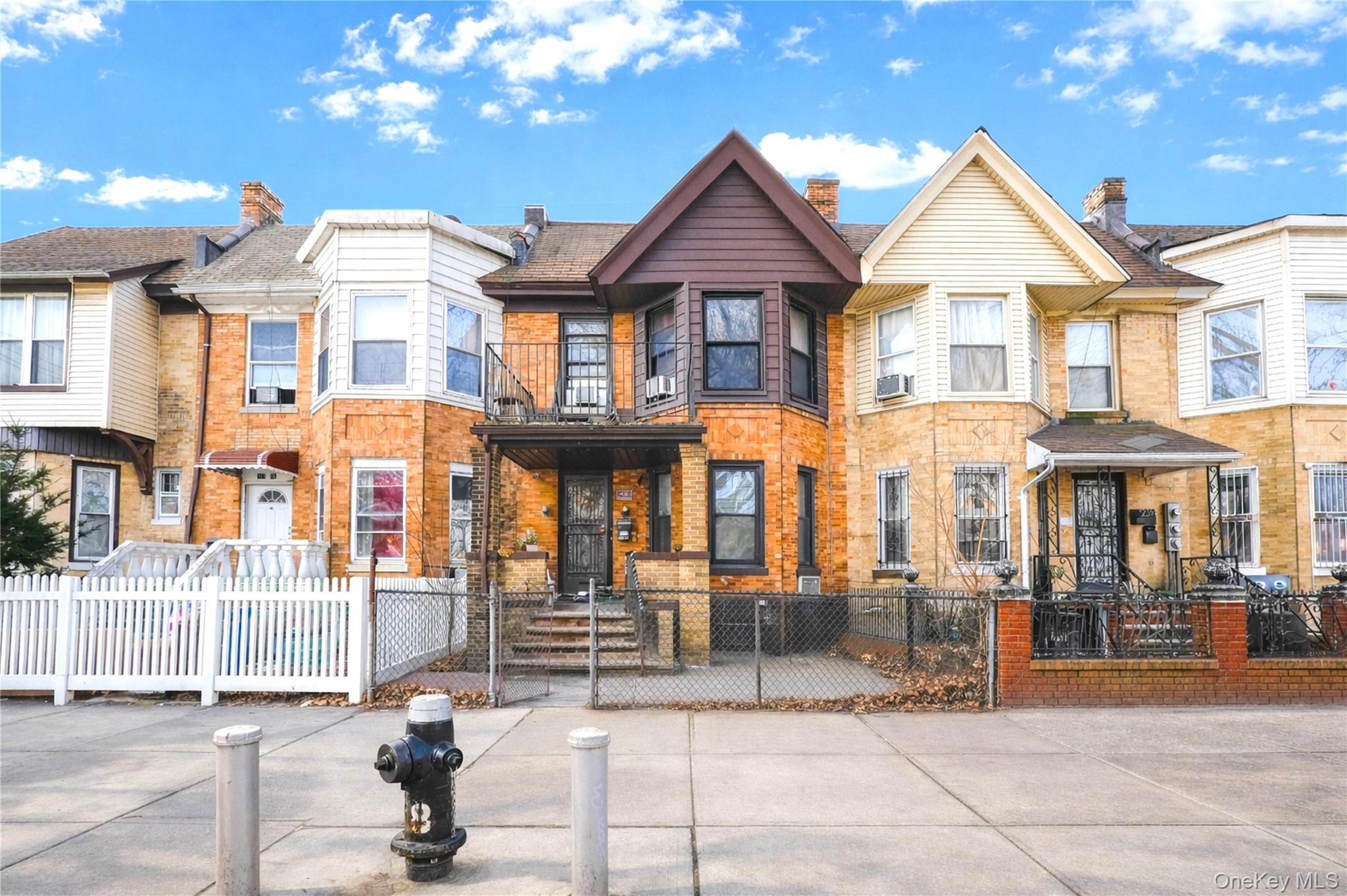 #1 photo, 123-16 Hillside Avenue, Richmond Hill North , NY 11418