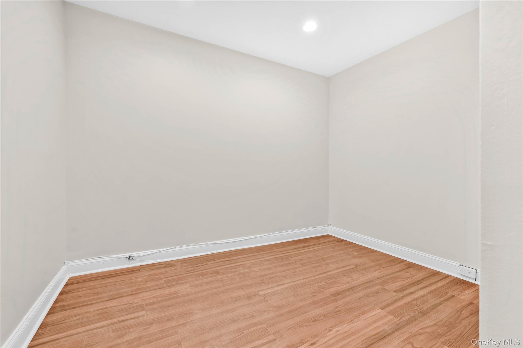 #10 photo, 123-16 Hillside Avenue, Richmond Hill North , NY 11418