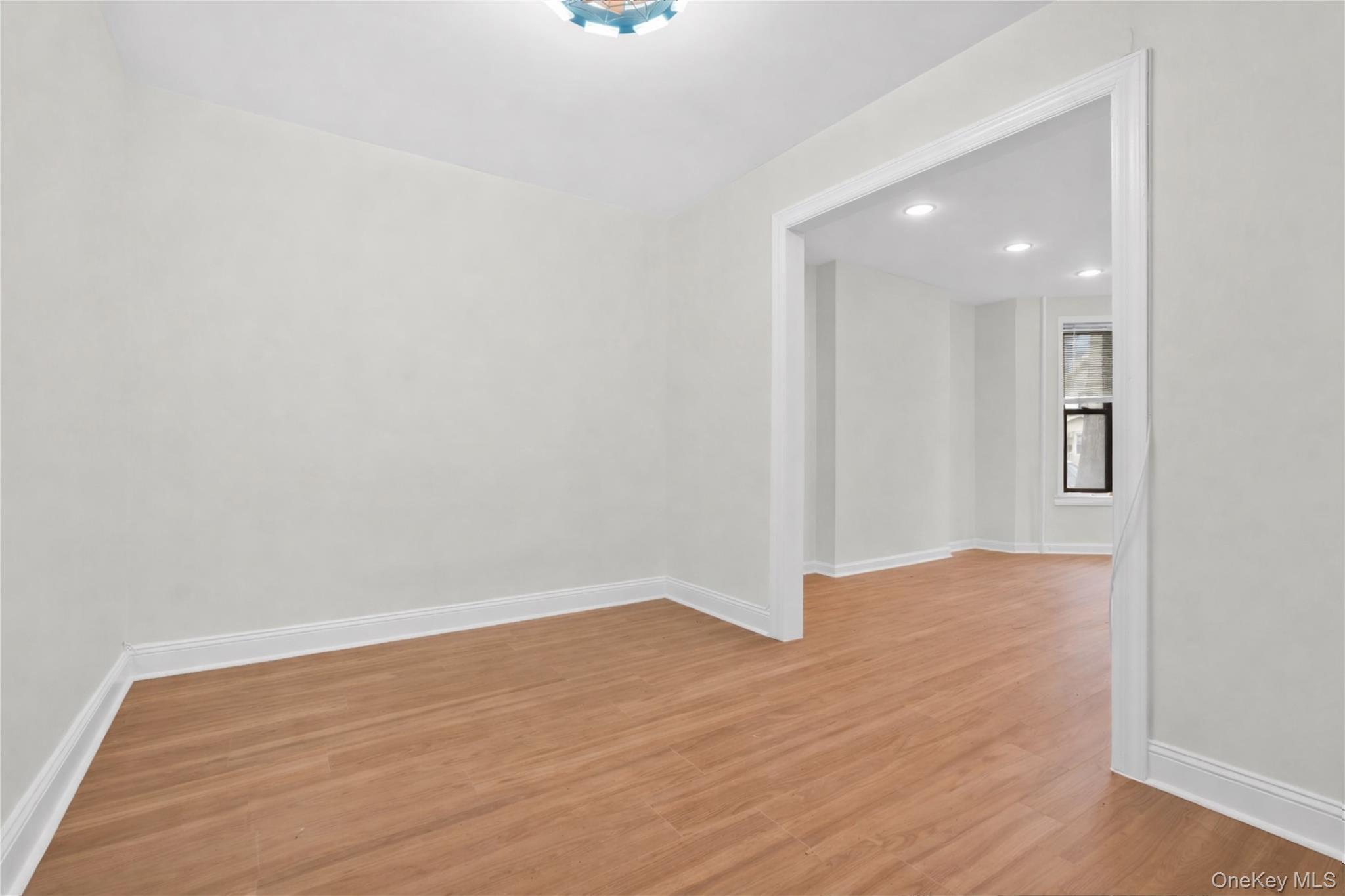 #6 photo, 123-16 Hillside Avenue, Richmond Hill North , NY 11418