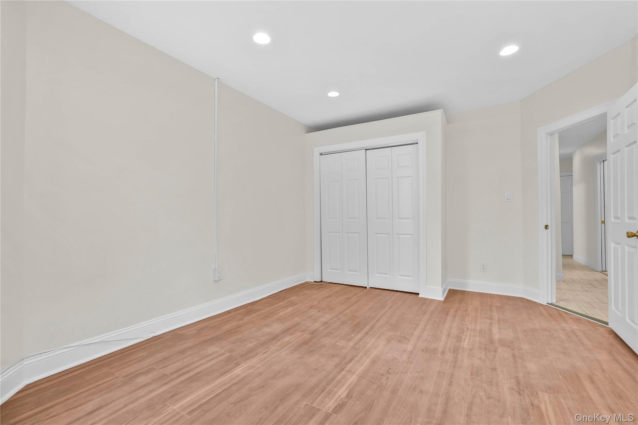 #9 photo, 123-16 Hillside Avenue, Richmond Hill North , NY 11418