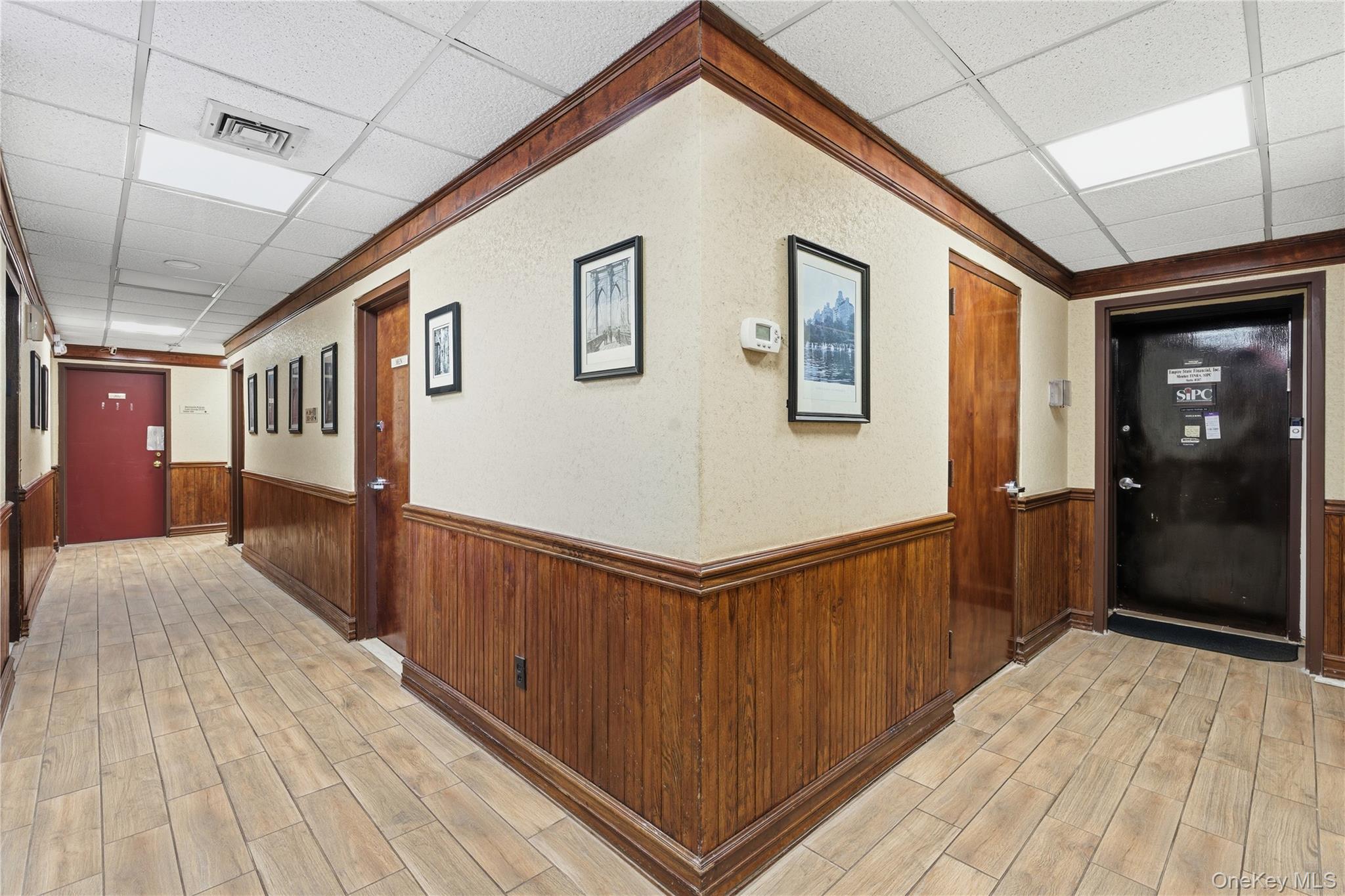 #6 photo, 20 W Park Ave, Long Beach , NY 11561