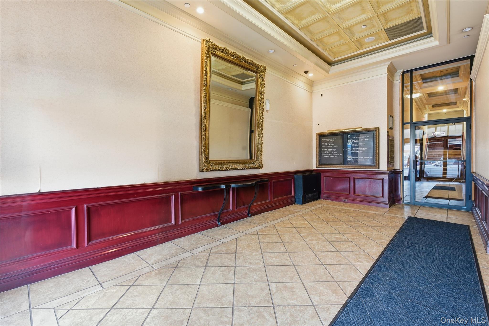 #7 photo, 20 W Park Ave, Long Beach , NY 11561