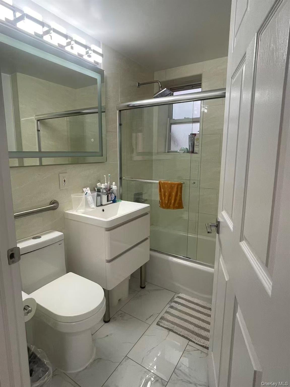 #8 photo, 137-08 31 st Road, Flushing , NY 11354