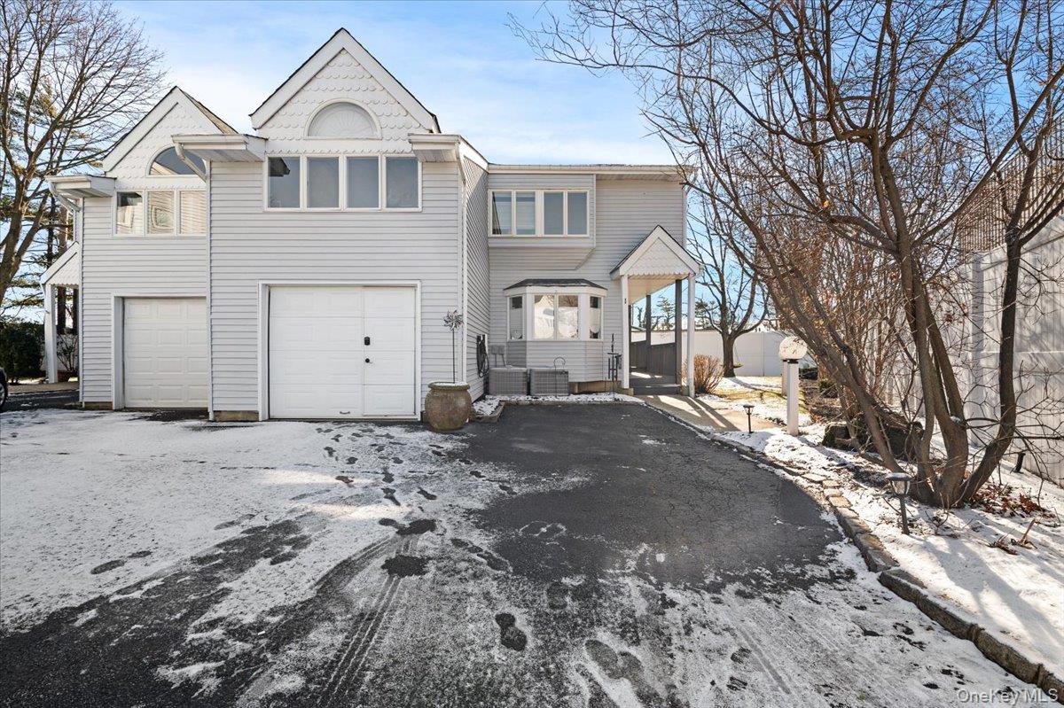 #1 photo, 1 Windsor Court, Amityville , NY 11701