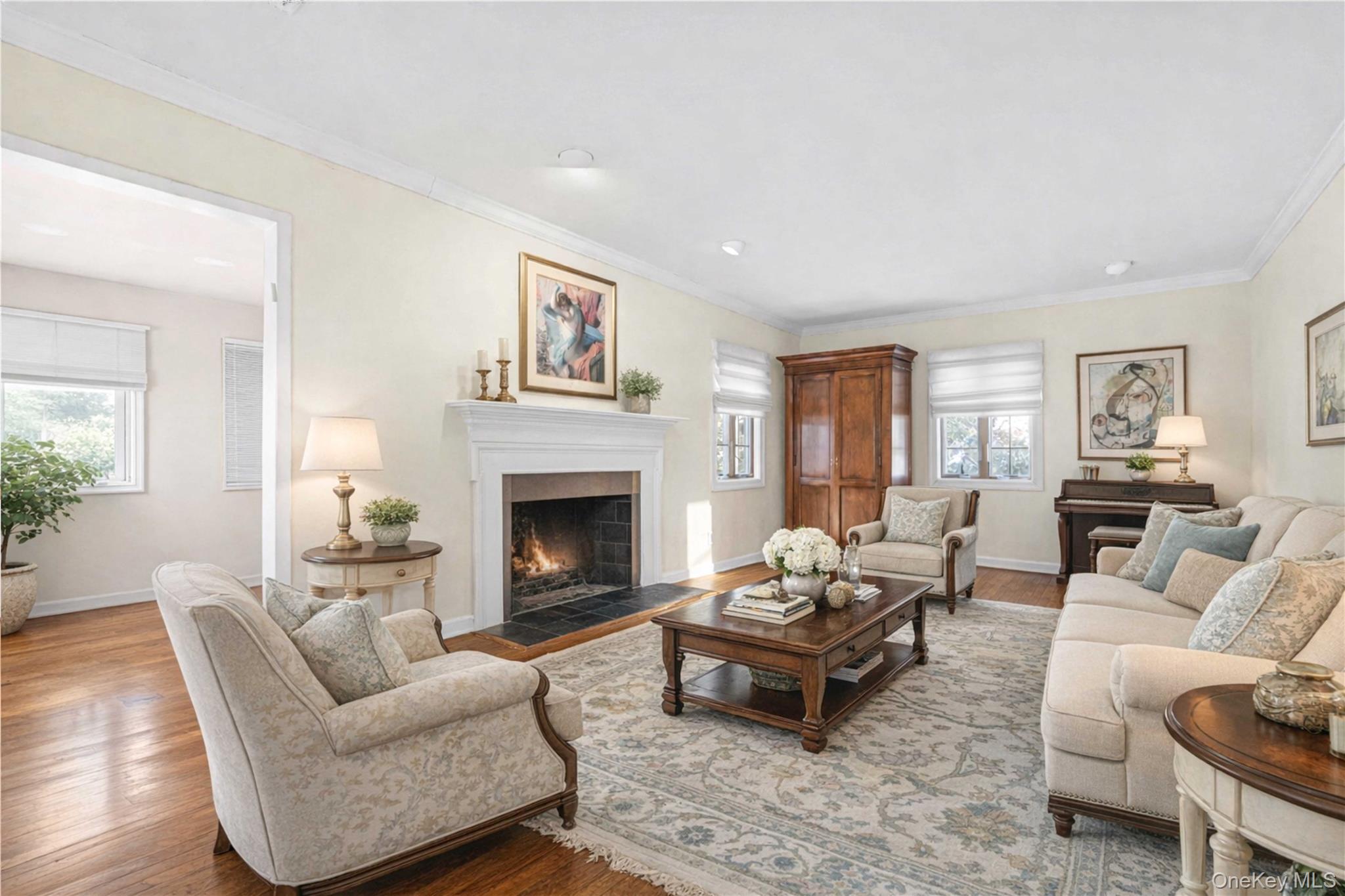 #5 photo, 61 Squirrel Hill Road, East Hills , NY 11577