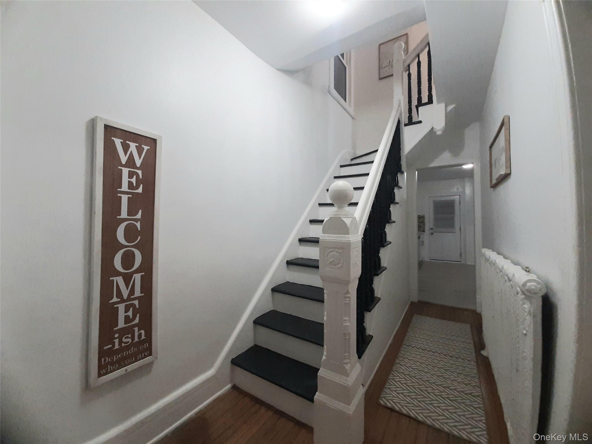 #10 photo, 3 Allen Place, Poughkeepsie , NY 12601