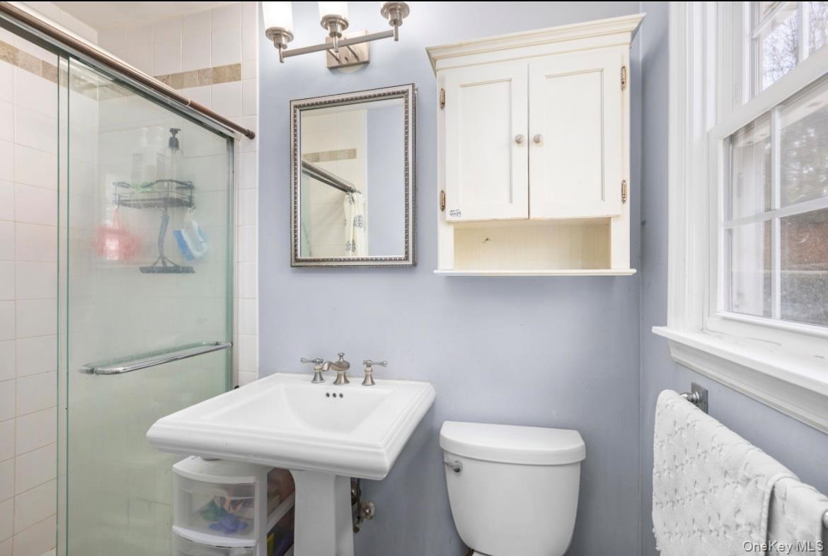 #13 photo, 18 Moreland Road, New City , NY 10956