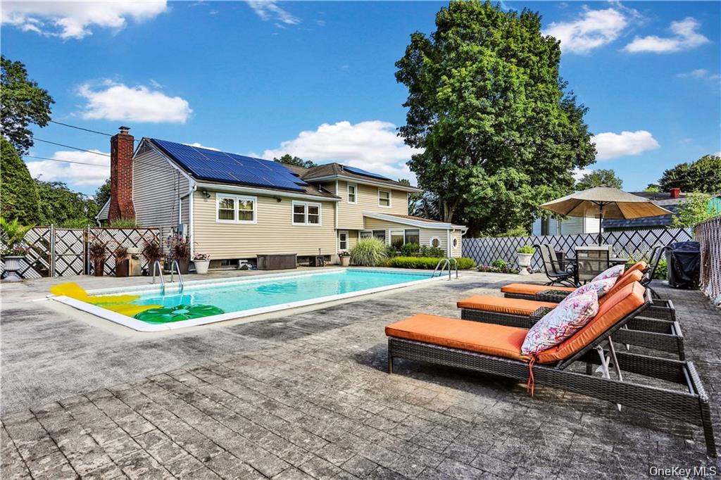 #7 photo, 2 Split Tree Drive, New Windsor , NY 12553