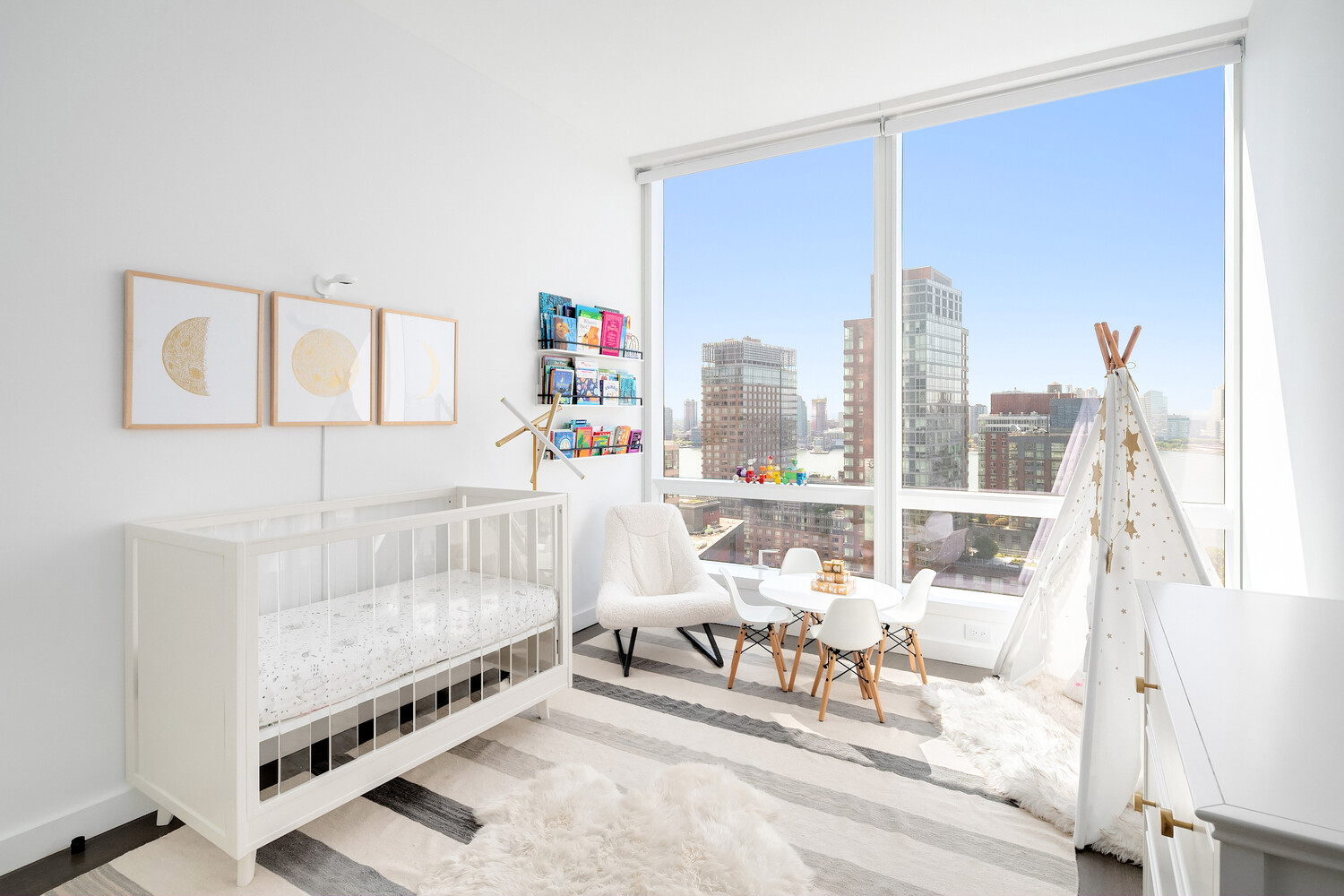 #16 photo, 111 MURRAY Street, Tribeca , NY 10007