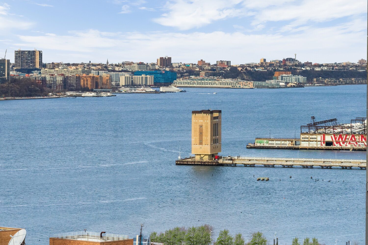 #8 photo, 111 MURRAY Street, Tribeca , NY 10007