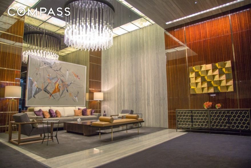 #17 photo, New York City, Midtown , NY 10019