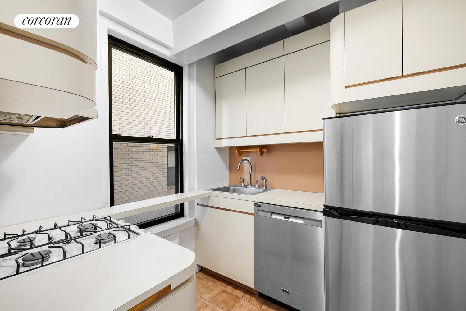 #18 photo, 30 BEEKMAN Place, Beekman , NY 10022