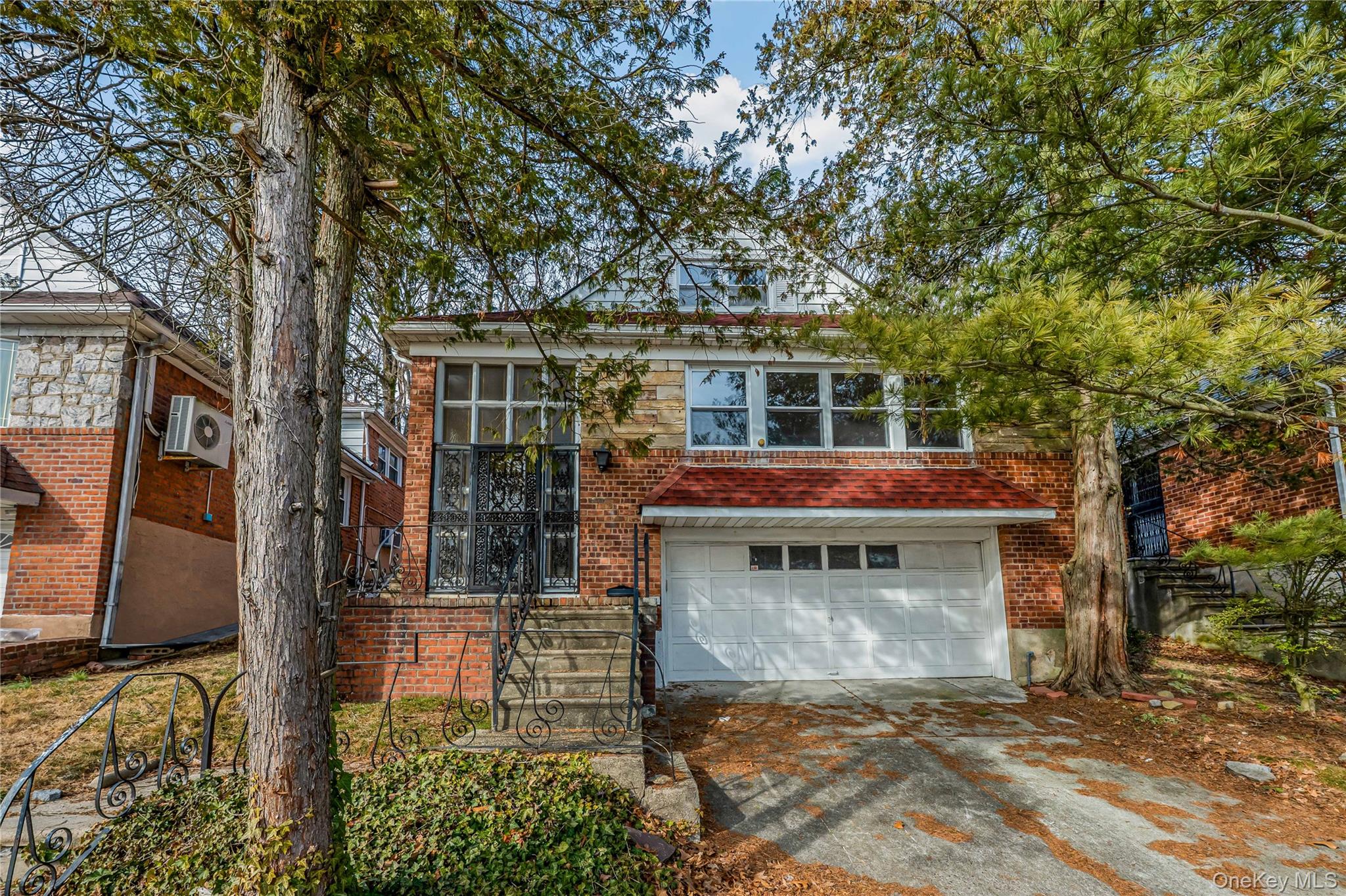 #3 photo, 21647 Sawyer Avenue, Queens Village , NY 11427