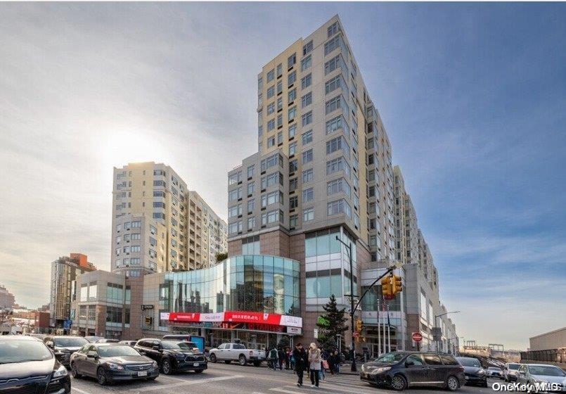 #1 photo, 40-24 College Point Blvd 40-24 College Point Blvd - Sky View Parc, Flushing , NY 11354