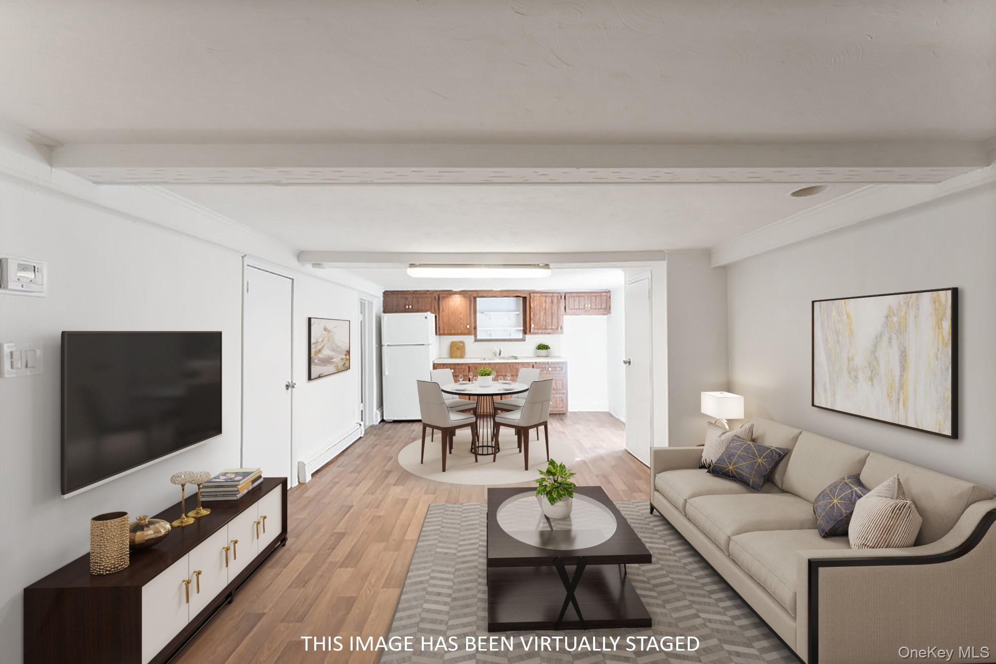 #17 photo, 376 Hunnewell Avenue, Elmont , NY 11003