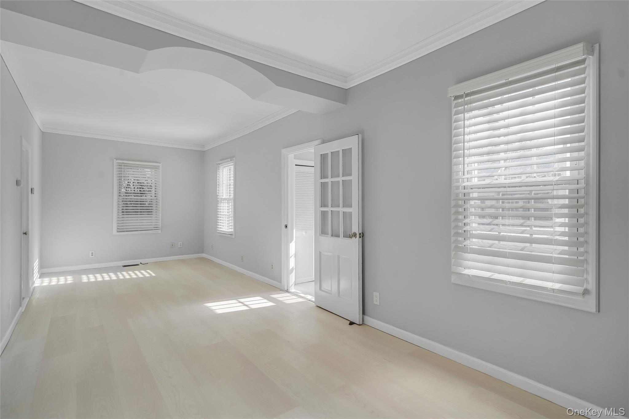 #14 photo, 59 Richard Avenue, Islip Terrace , NY 11752