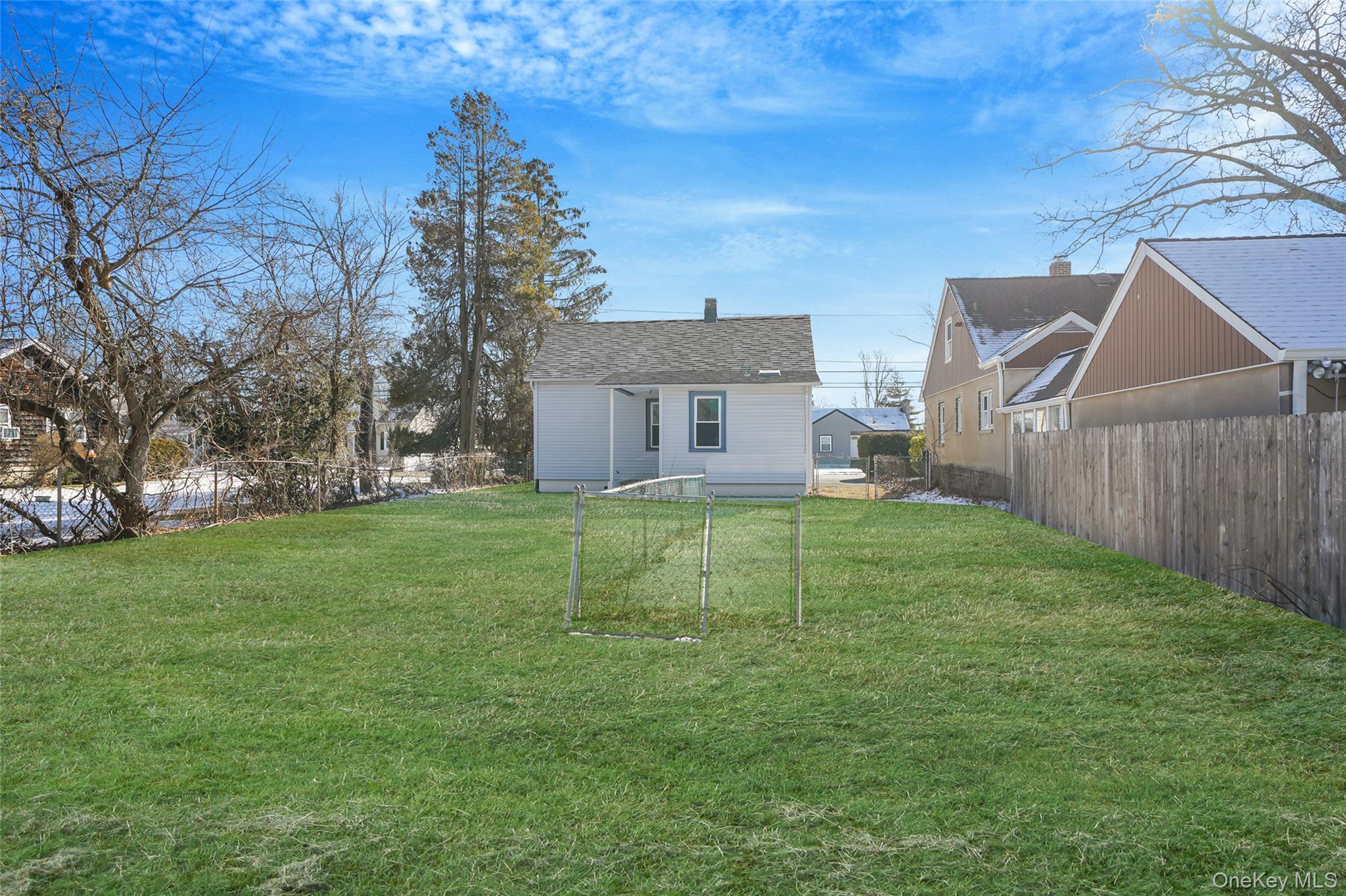 #7 photo, 59 Richard Avenue, Islip Terrace , NY 11752