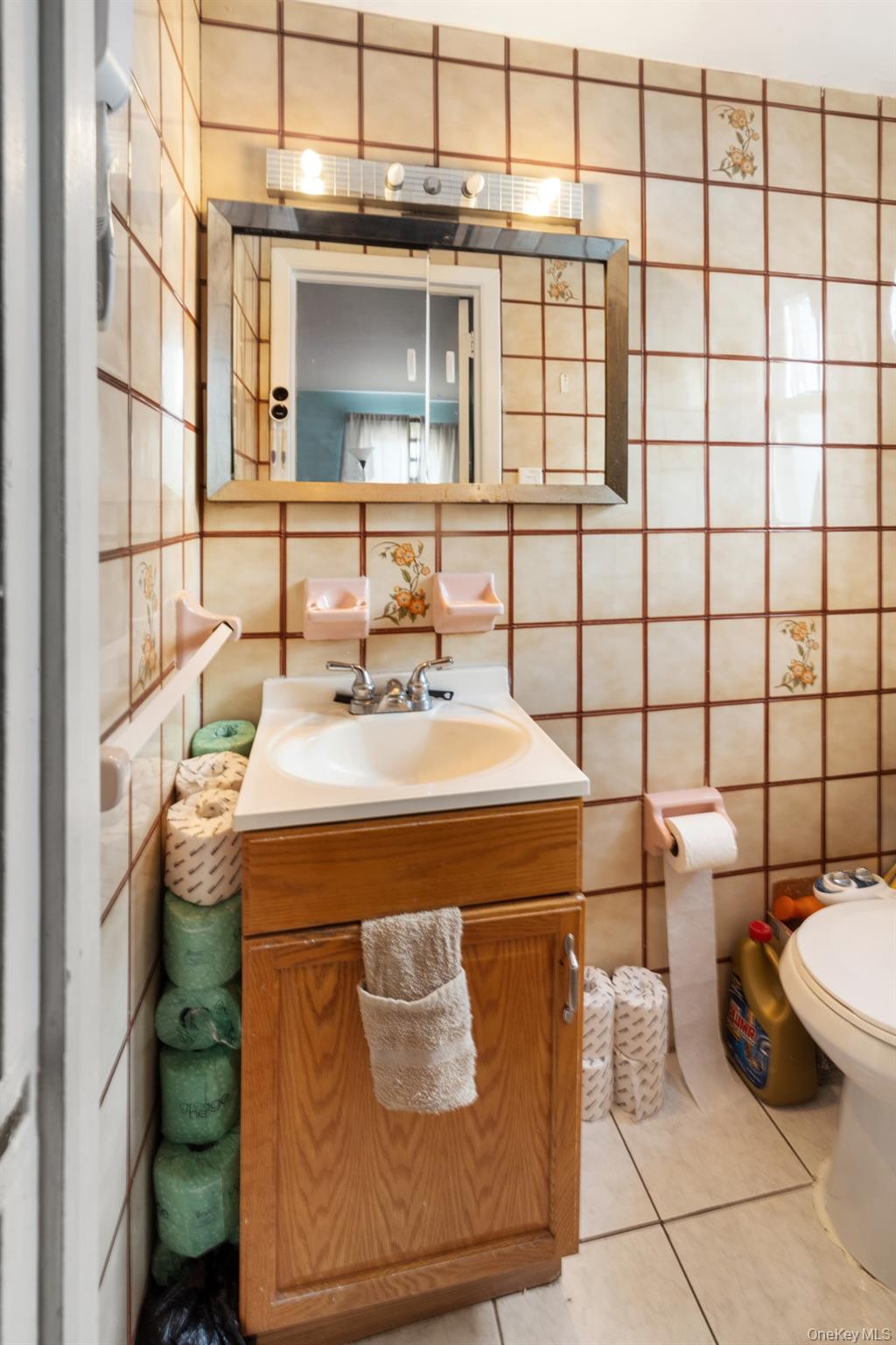 #19 photo, 13918 249th Street, Rosedale , NY 11422