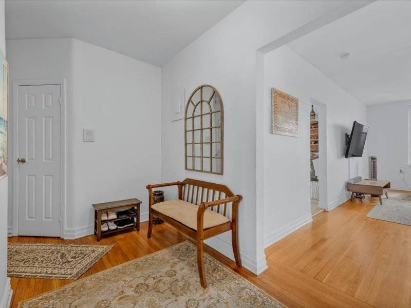 #3 photo, 3145 Brighton 4th St, #418, Brighton Beach , NY 11235