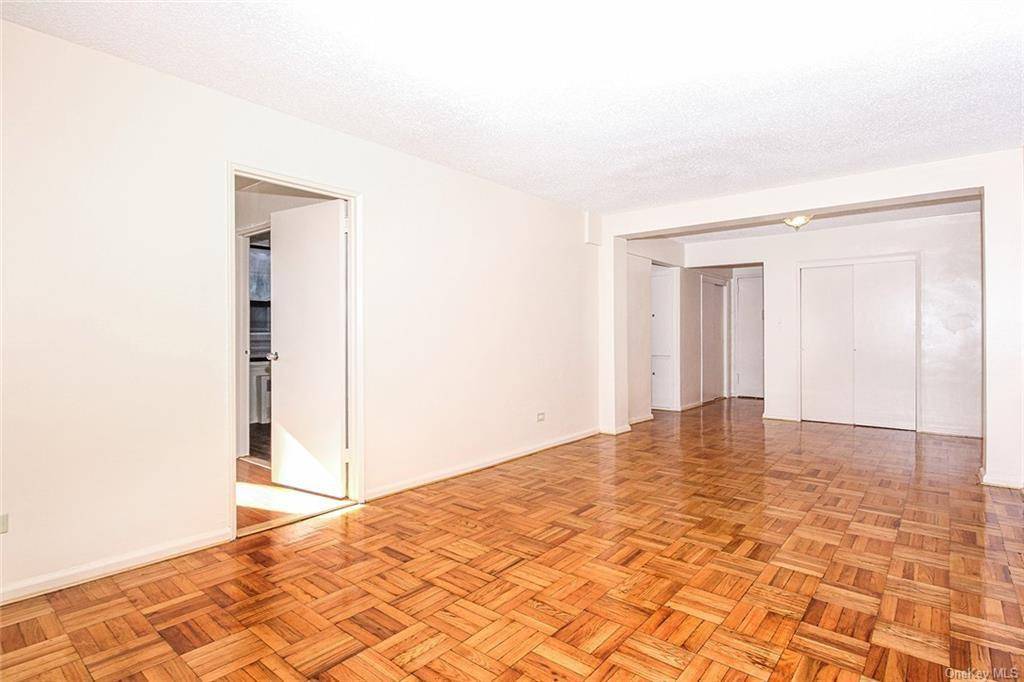 #6 photo, 3531 Bronxwood Avenue , #1G, Williamsbridge , NY 10469