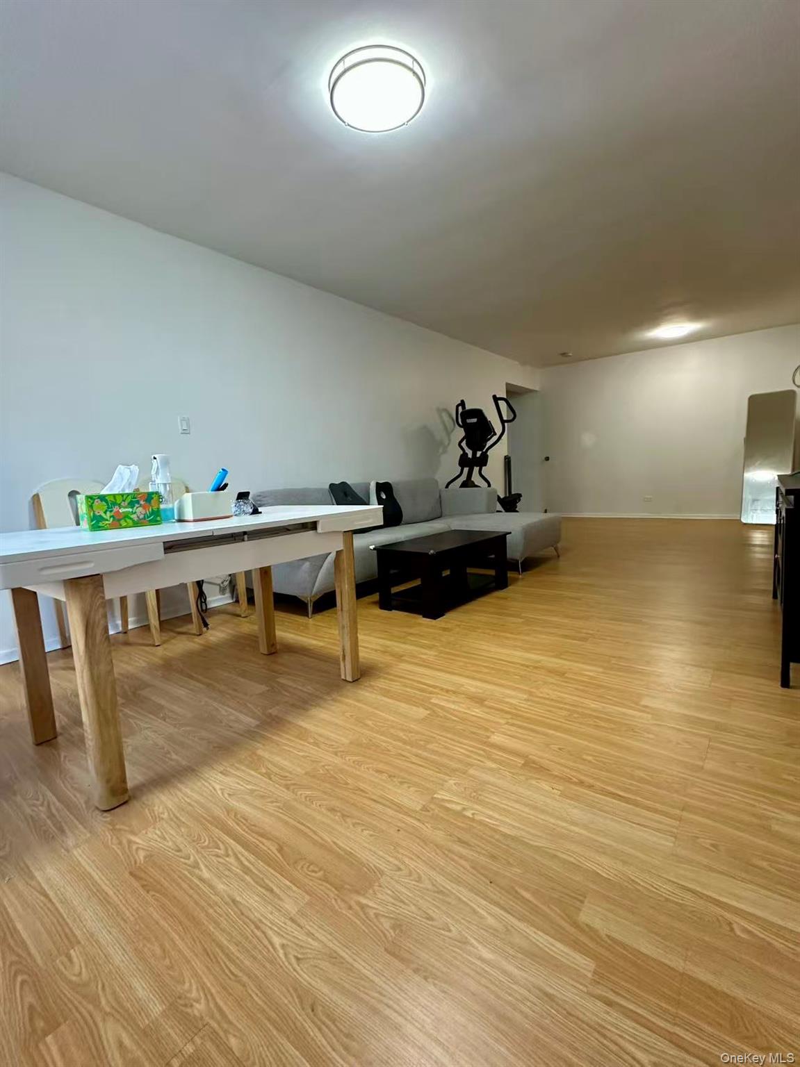 #2 photo, 42-40 Bowne Street, Flushing , NY 11355