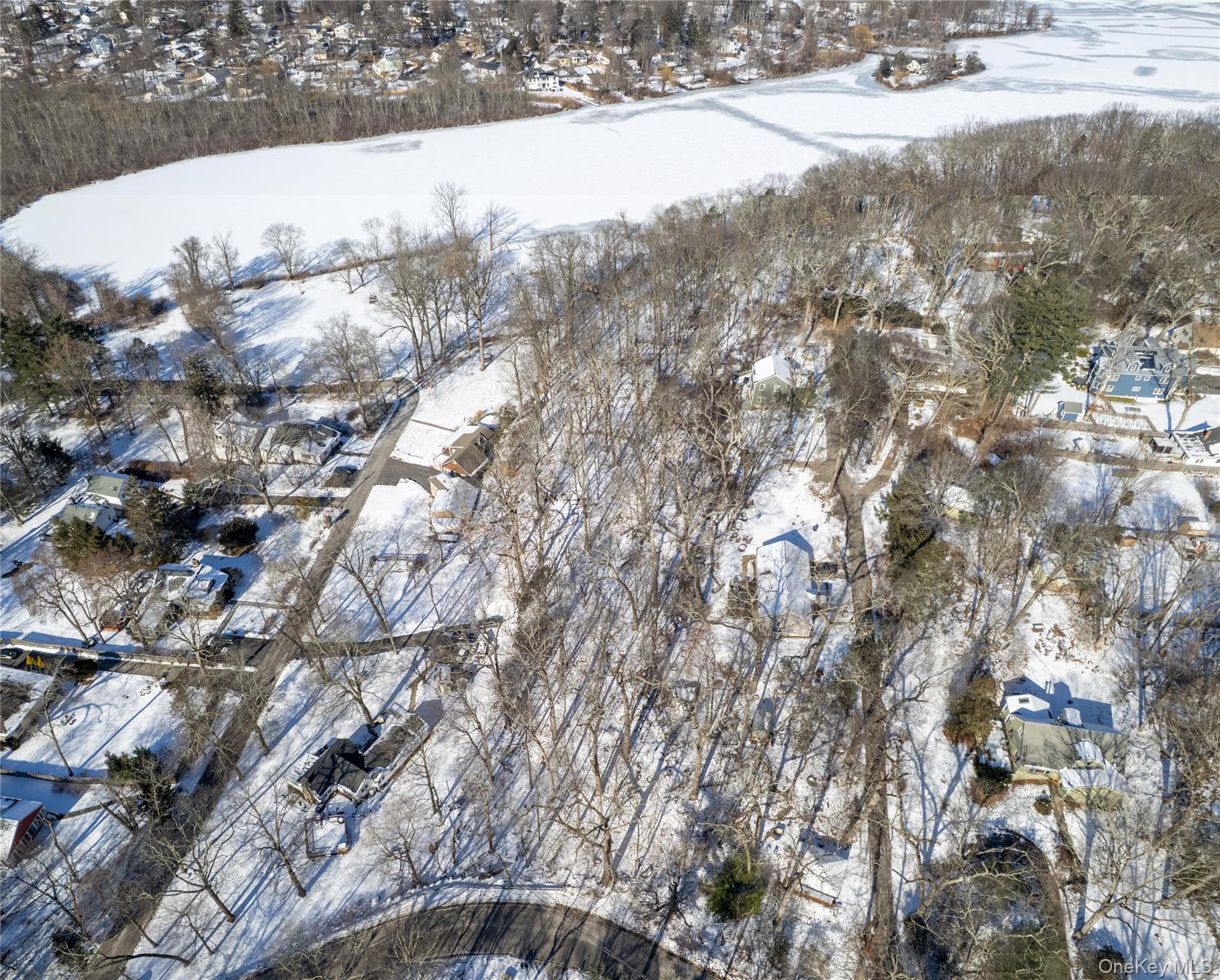 #8 photo, 1690 Amazon Road, Mohegan Lake , NY 10547