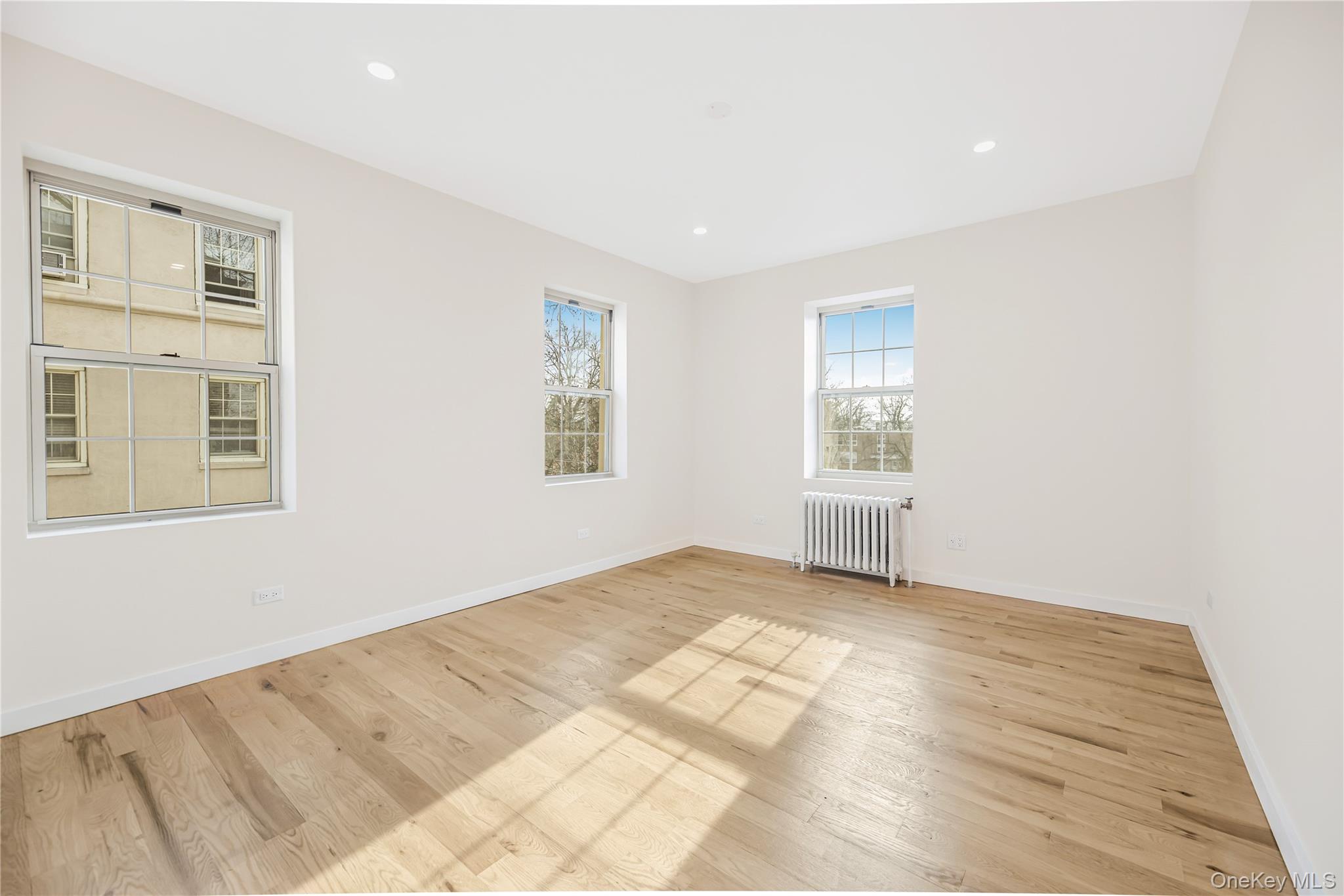 #16 photo, 4 Park Lane Mount Vernon Avenue, Mount Vernon , NY 10552