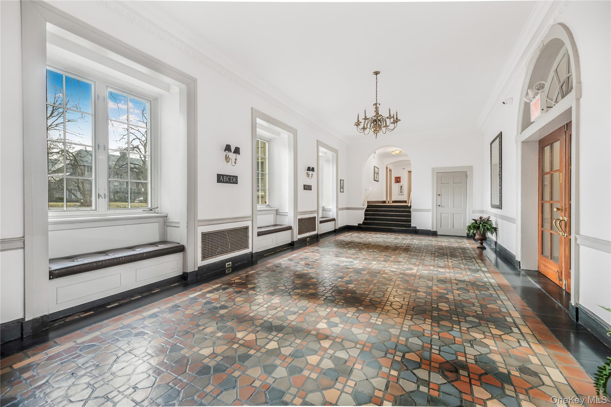 #4 photo, 4 Park Lane Mount Vernon Avenue, Mount Vernon , NY 10552