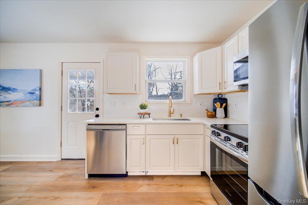 #13 photo, 392 Titusville Road, Poughkeepsie , NY 12603